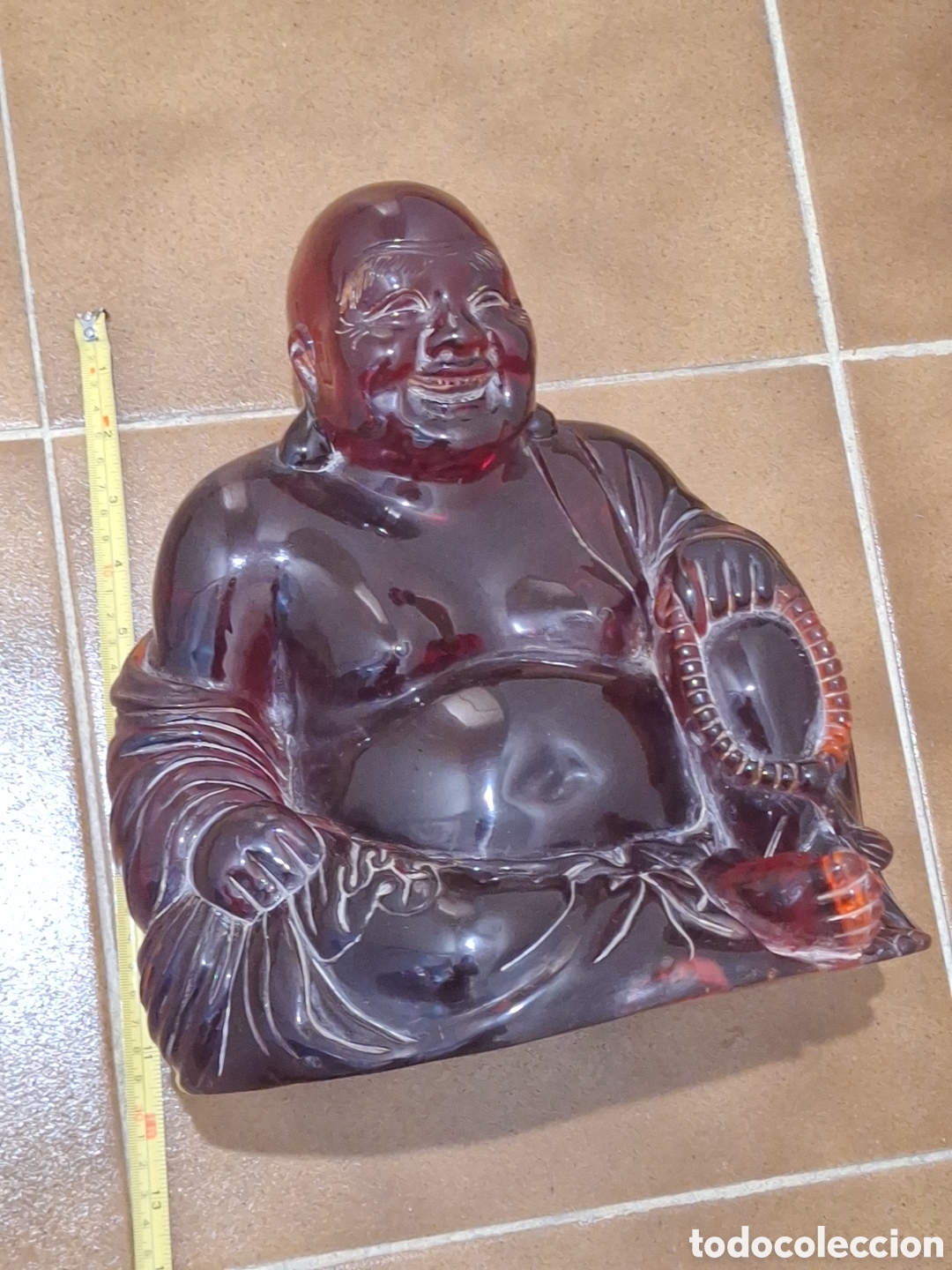 Arte: Escultura buda con peana de madera