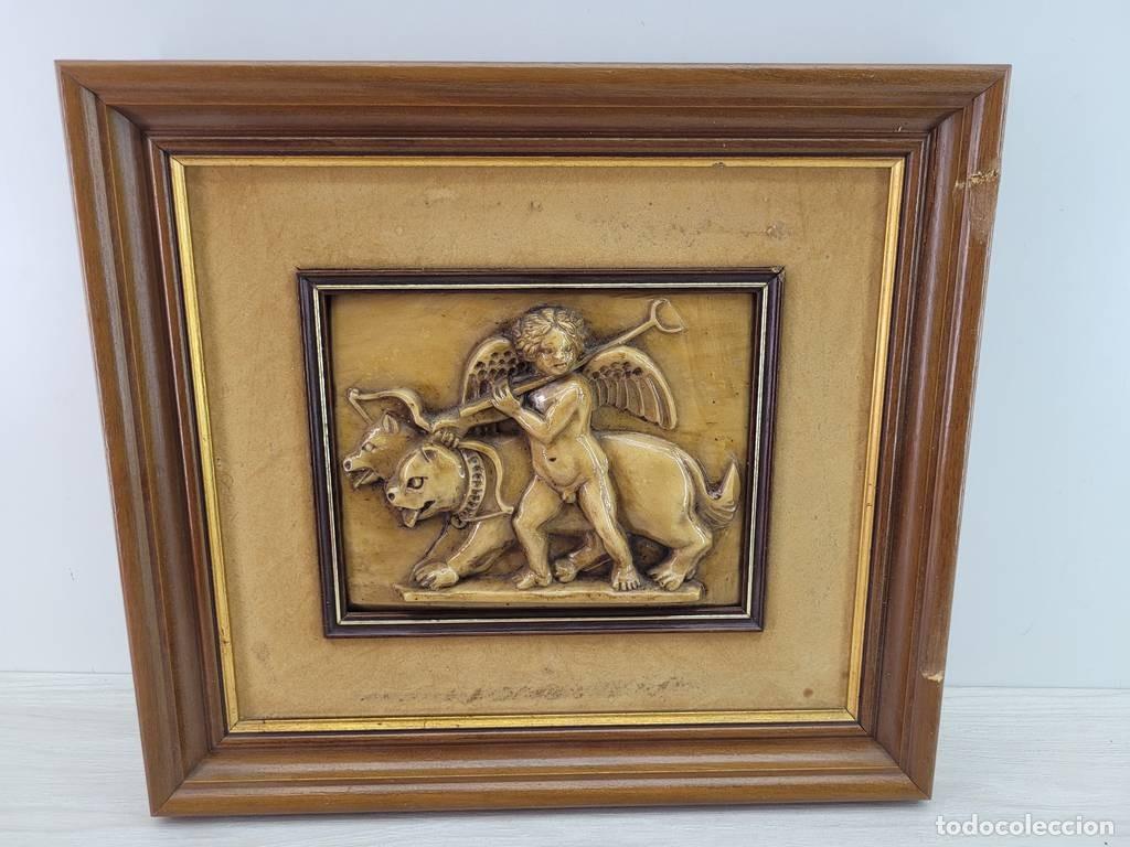 Arte: BAJORRELIEVE DE QUERUB&Iacute;N - Foto 2