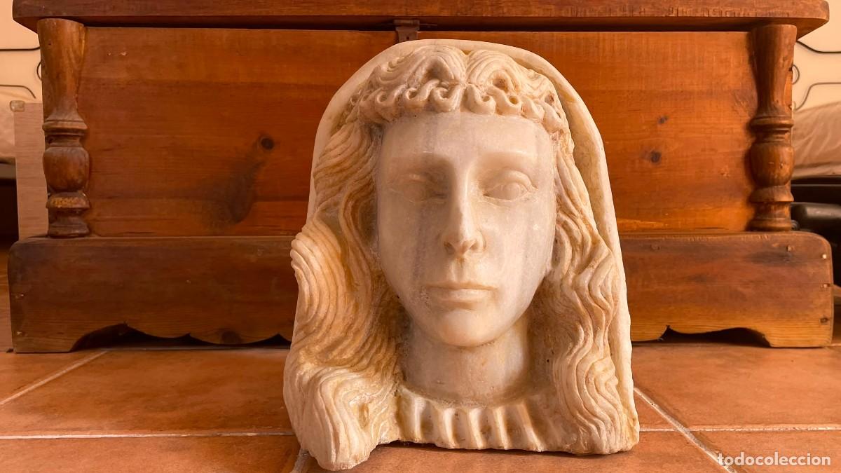 Arte: Alto Relieve de Rostro Femenino en M&aacute;rmol Blanco Macizo (Estilo Neocl&aacute;sico/Renacentista) &ndash; 30 kgs