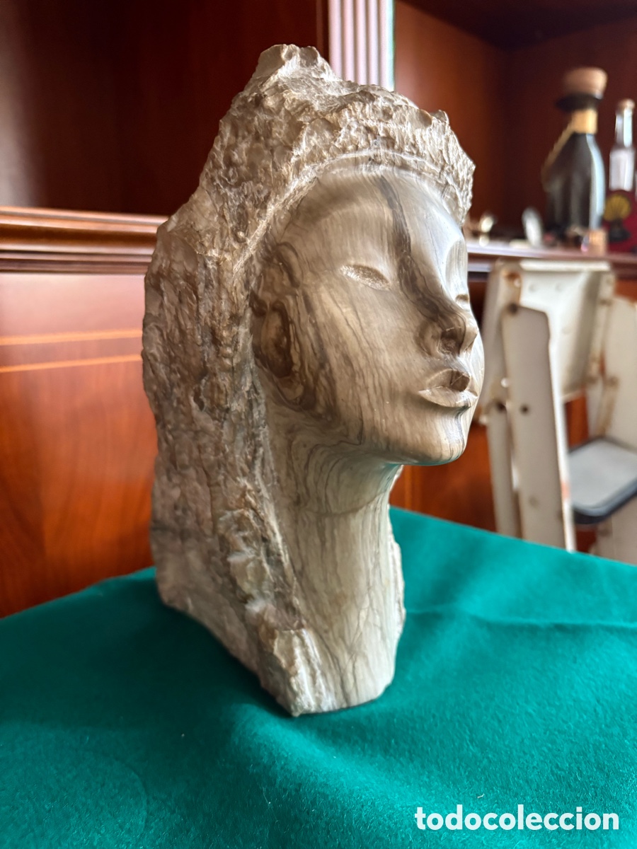 Arte: Busto de m&aacute;rmol Ib&aacute;&ntilde;ez-Alicante