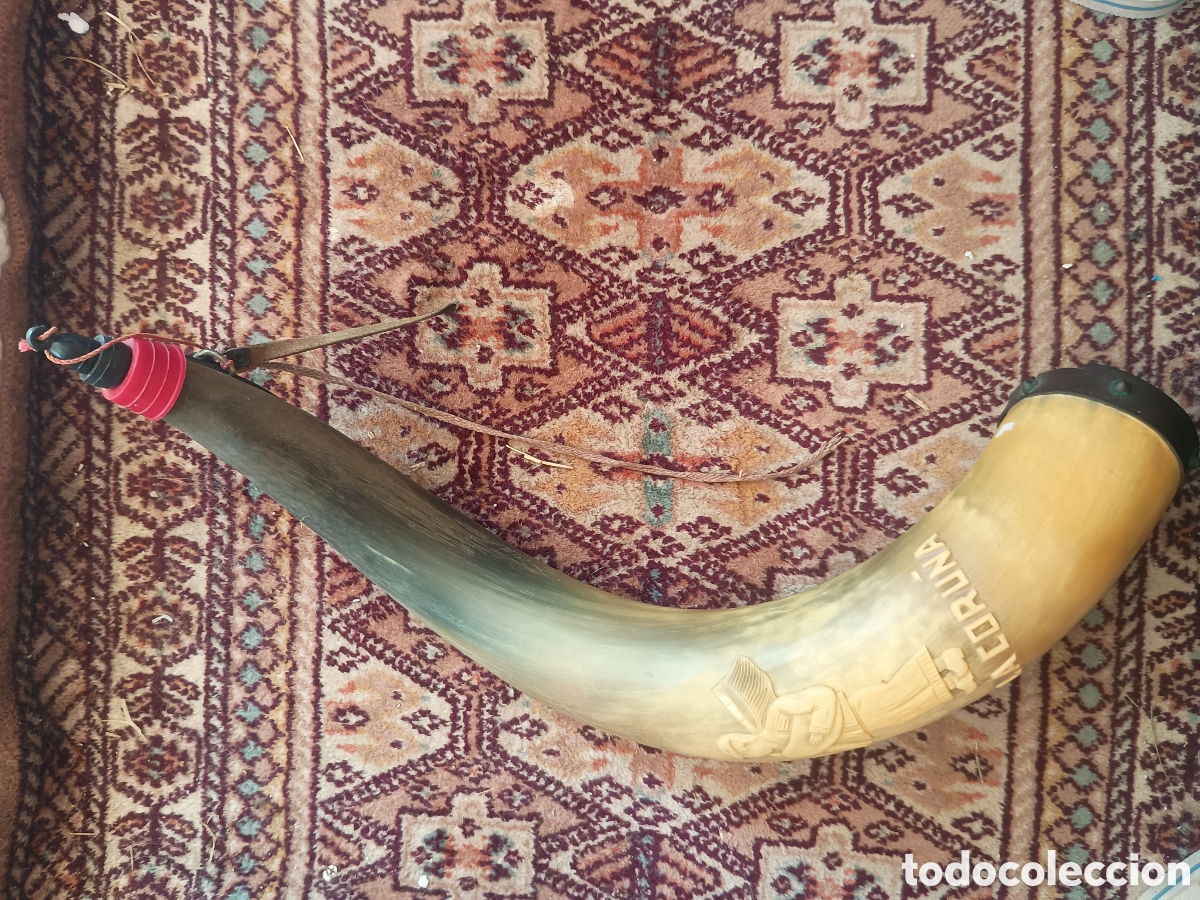 Arte: Bota de vino cuerno La Coru&ntilde;a
