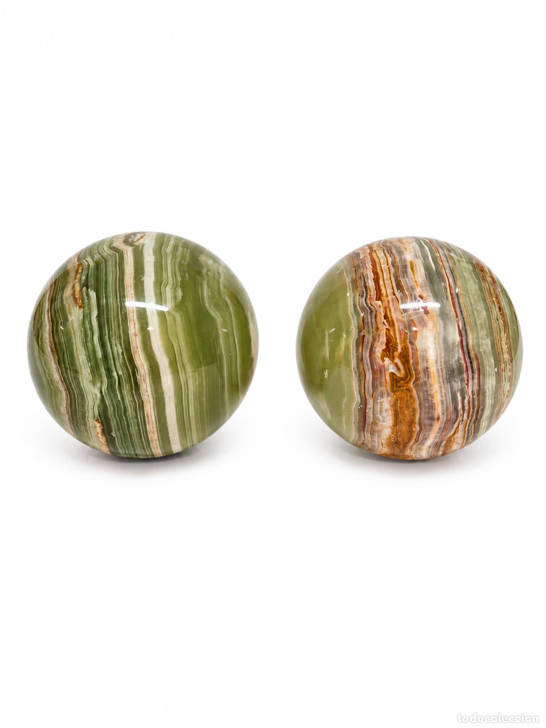 Arte: Decorativa Pareja de Esferas, Bolas de &Oacute;nix Verde Bandeado - Di&aacute;metro 16 cm - Peso por Unidad 4825 g