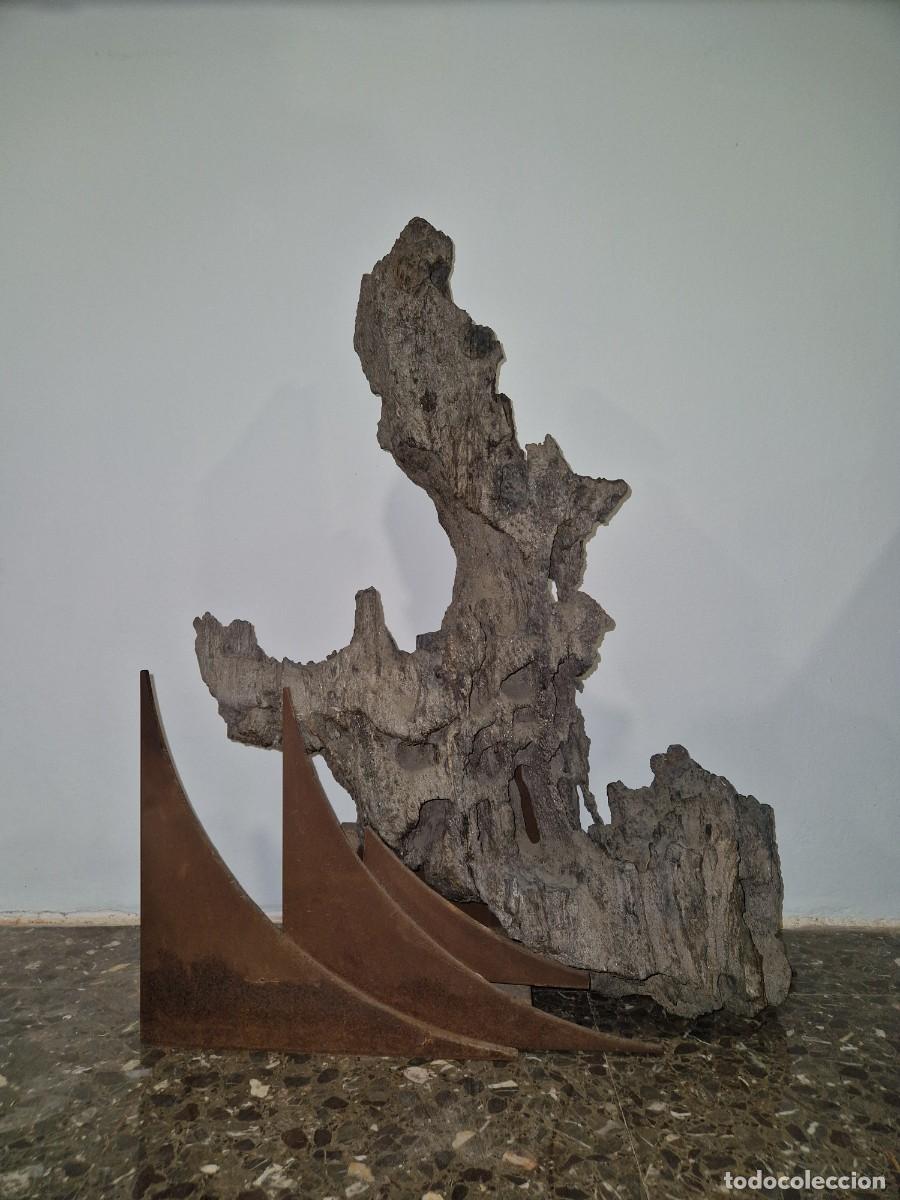 Arte: Roca, Cap de Creus y hierro. Grandes medidas, autor desconocido.