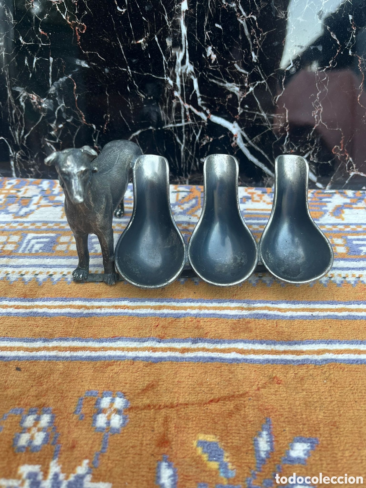 Arte: Exclusivo posapipas de estilo Art D&eacute;co 1930