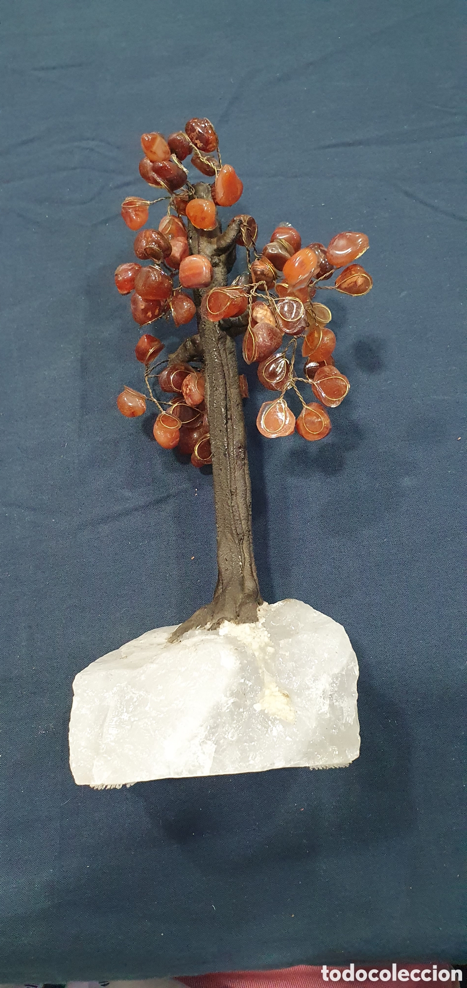 Arte: Escultura &aacute;rbol en piedras naturales. (L134)