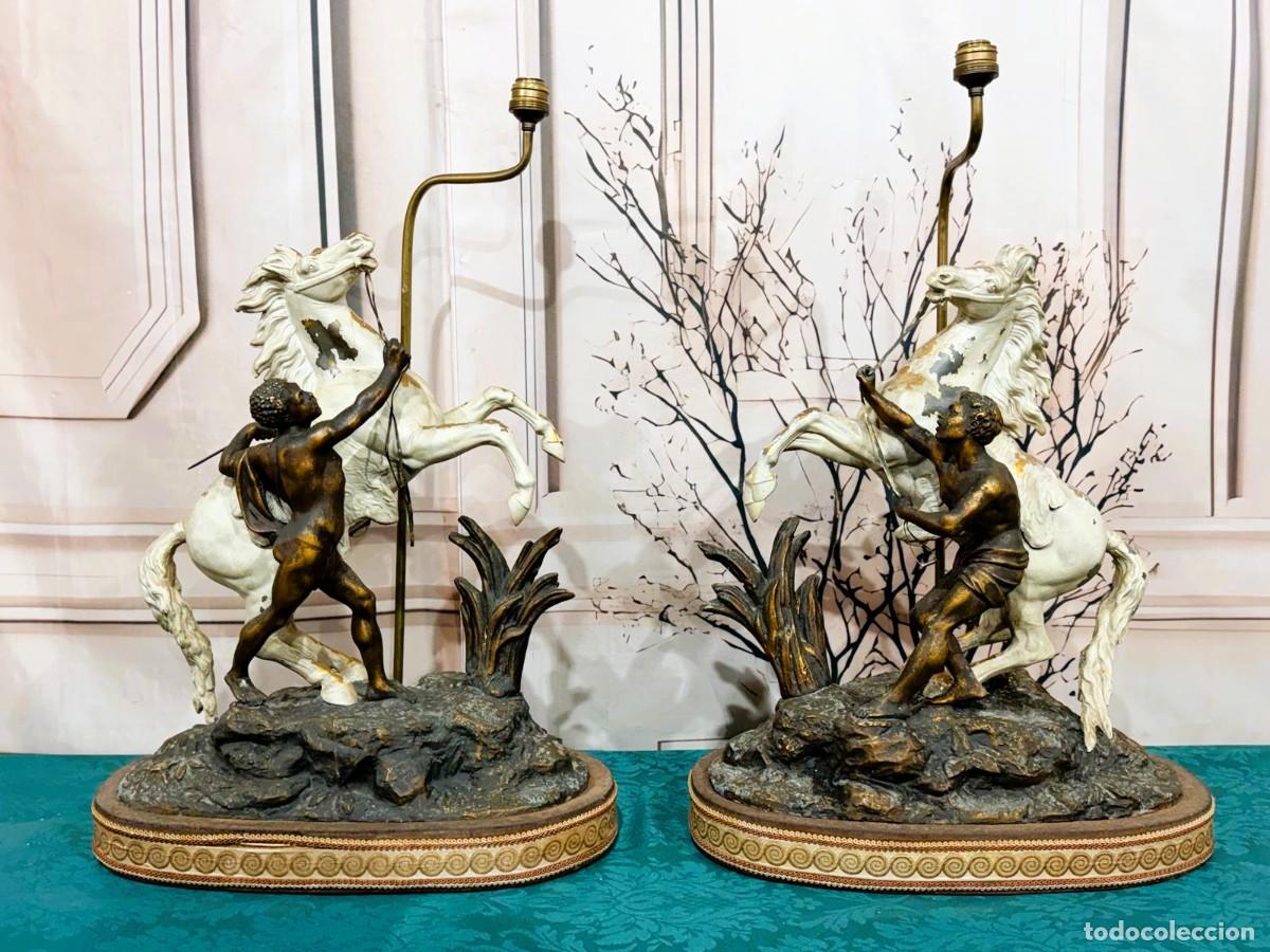 Arte: Pareja de esculturas calamina caballo de Marly, modelos de Guillaume Coustou S. XIX