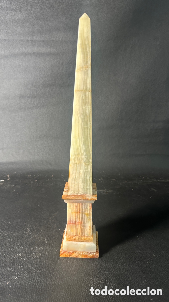 Arte: ESCULTURA REALIZADA EN MARMOL. FIRMADA