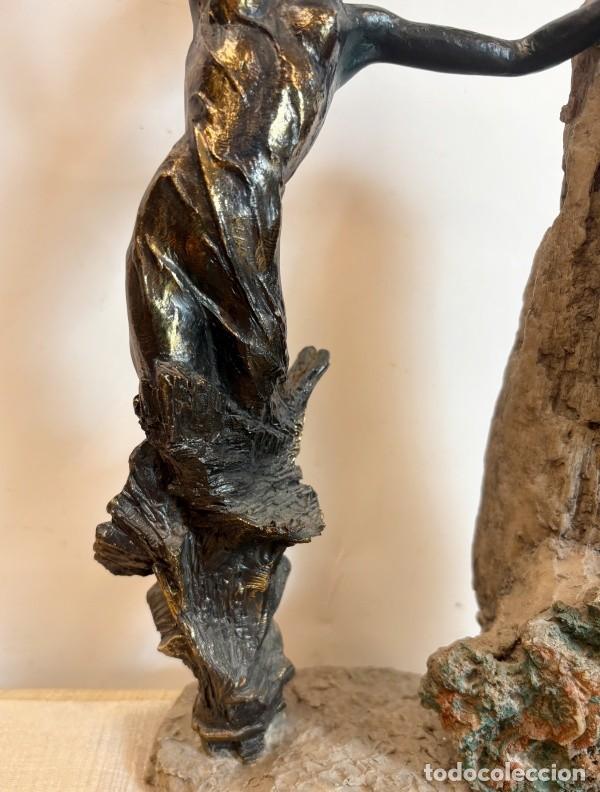 Arte: Escultura Mujer y Piedra - Foto 4