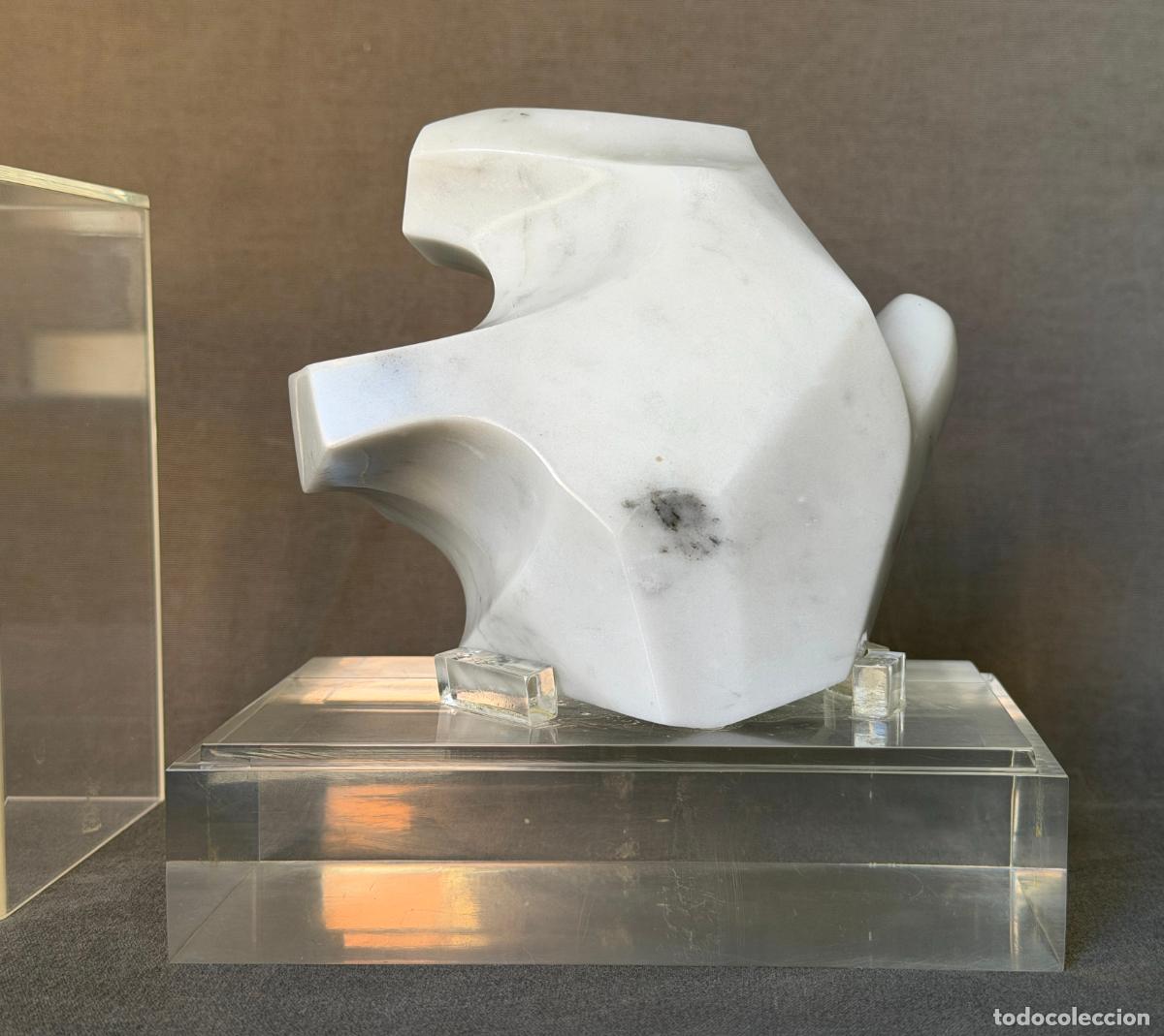 Arte: Alfonso Serrano , escultura en m&aacute;rmol , paloma blanca , tirada de 25 unidades , firmada , R815