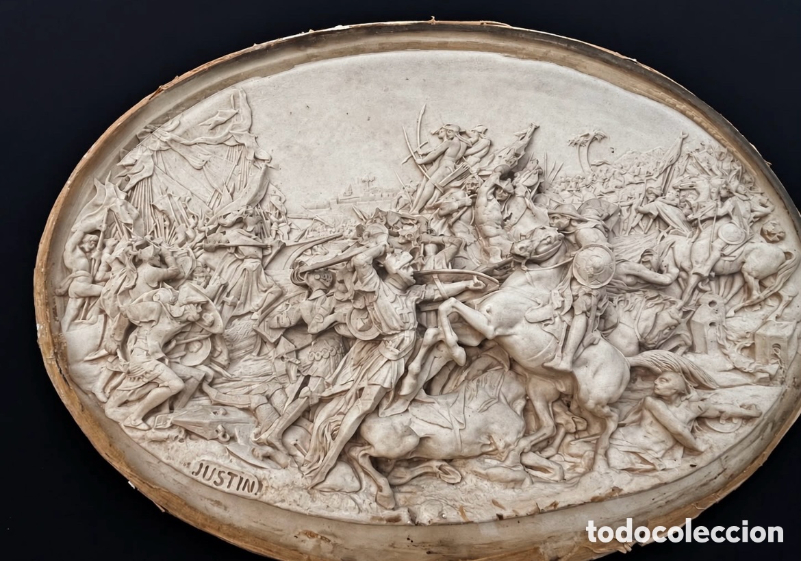 Arte: Justin Mathieu (1796 - 1864) Batalla de Carlomagno, antiguo relieve en escayola.