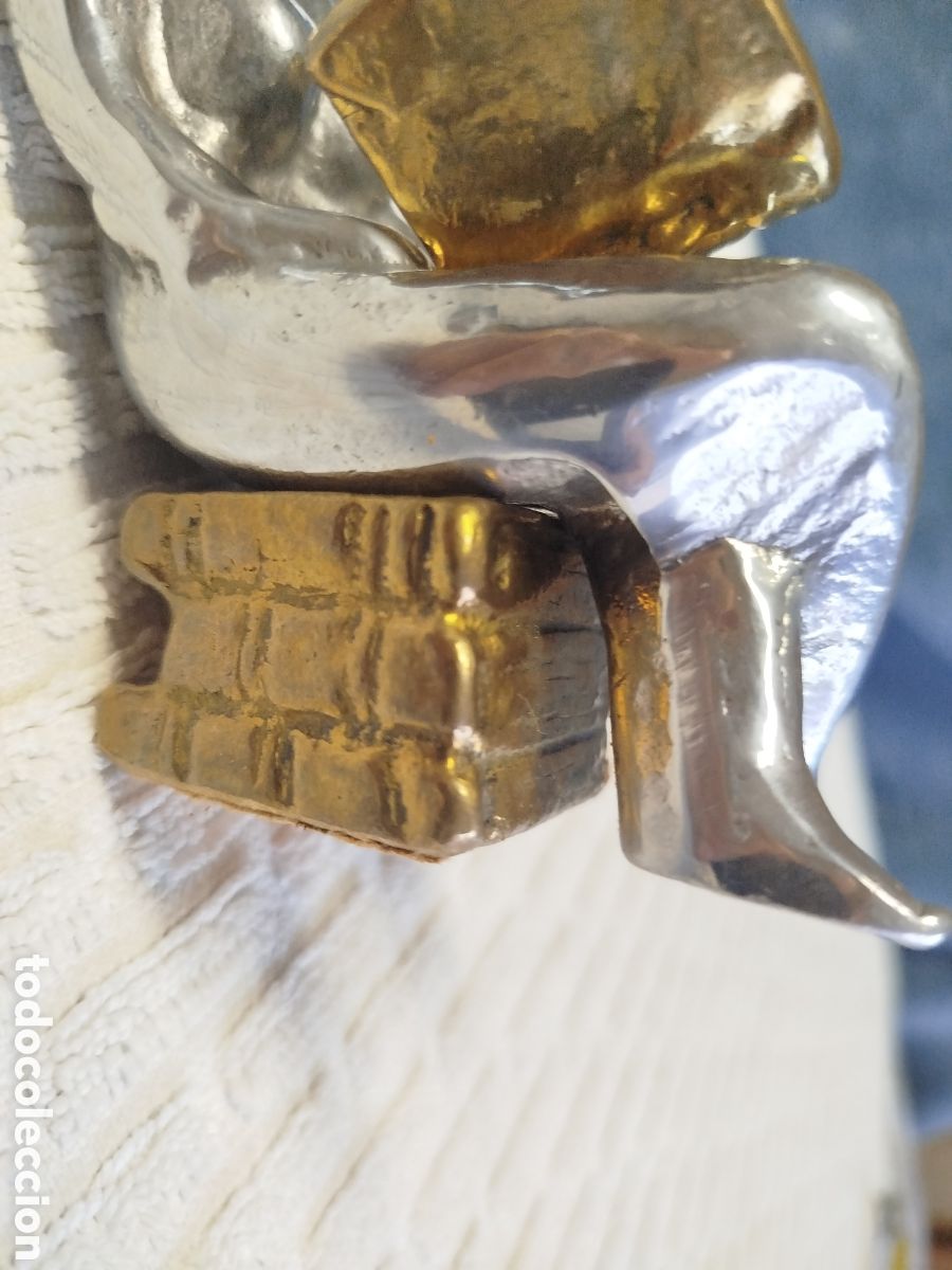 Arte: Escultura de bronce y aluminio &rdquo;el lector&rdquo; de David Marshall - Foto 11