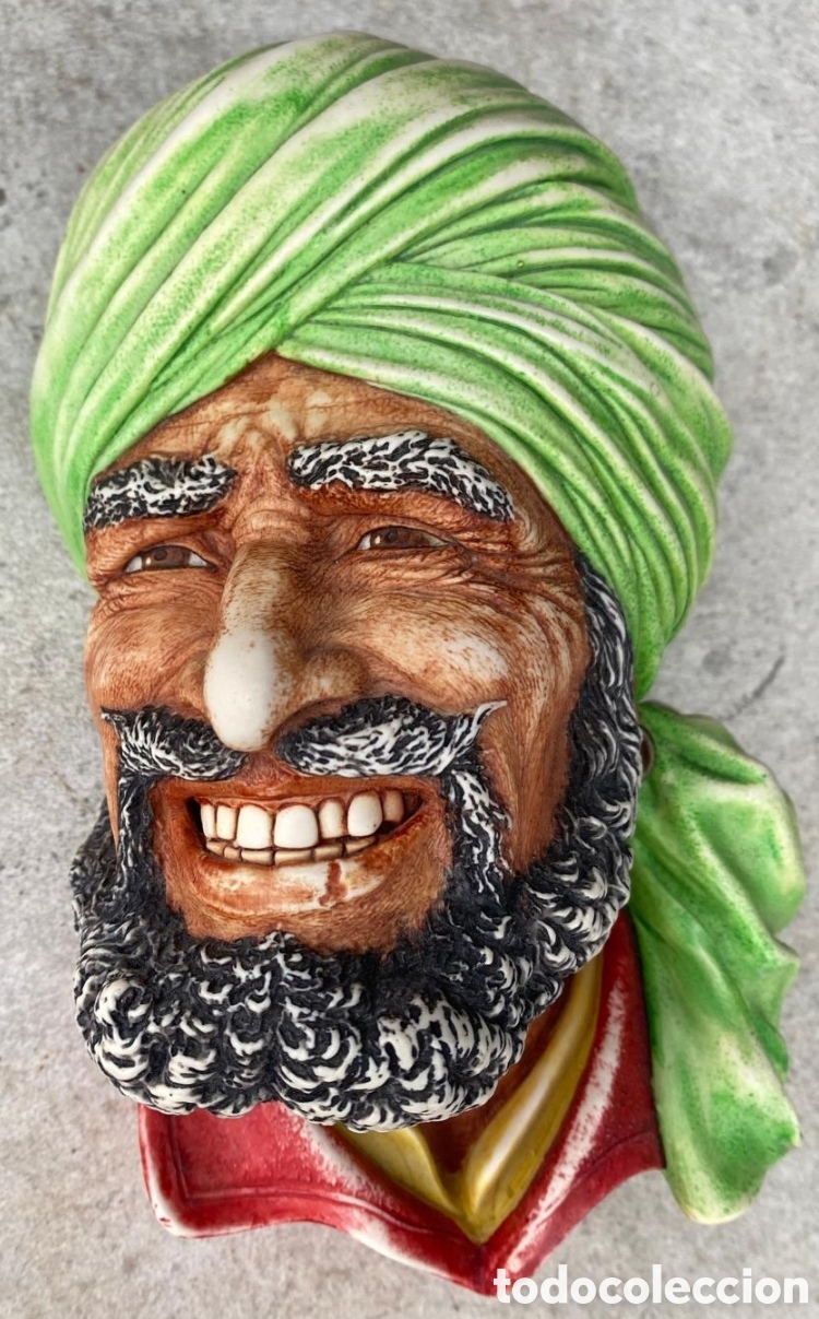 Arte: Busto de pared Punjabi estilo Bossons en pasta de tiza. Inglaterra 1964.