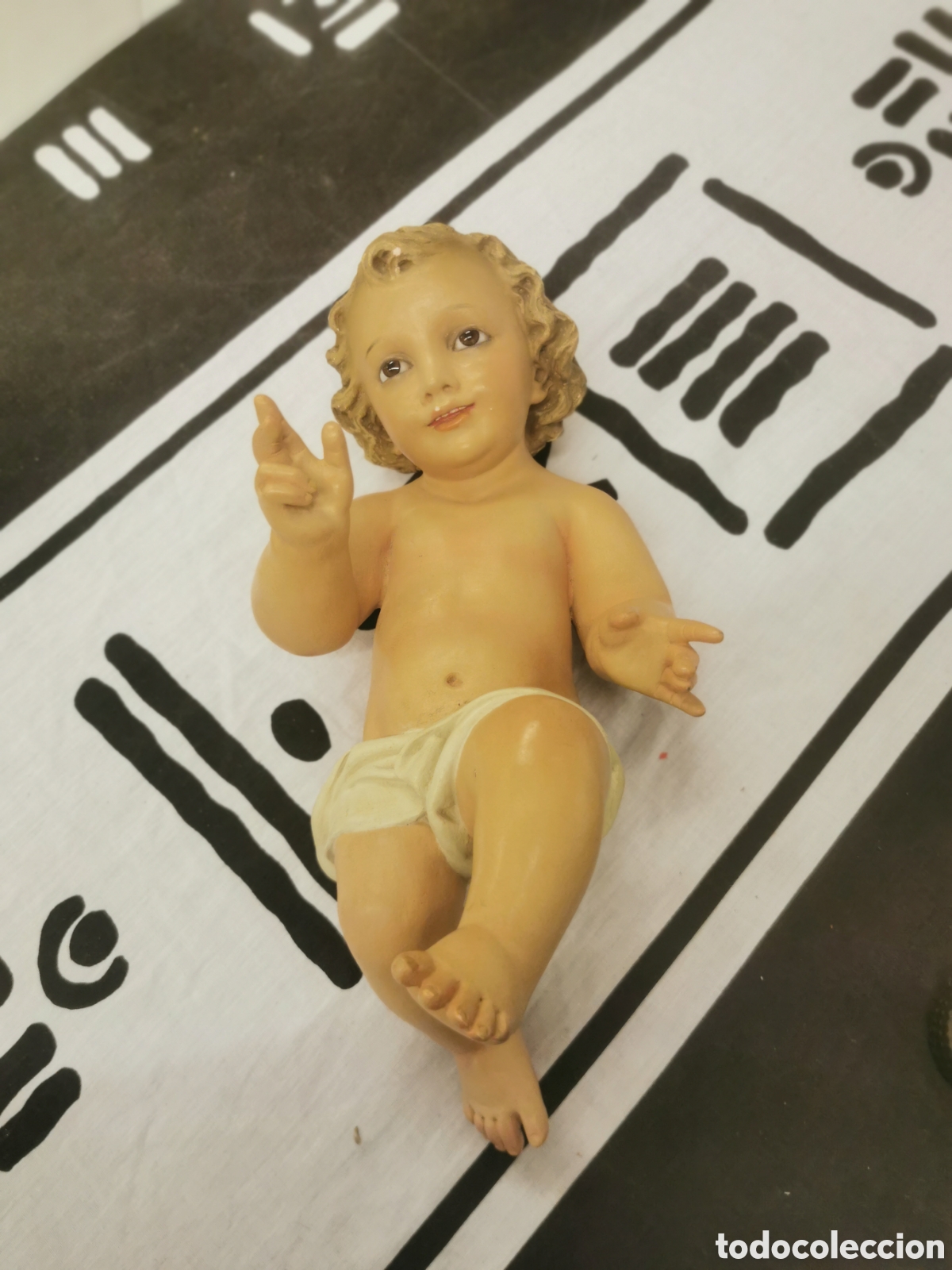 Arte: Ni&ntilde;o Jes&uacute;s de Olot 35 cm