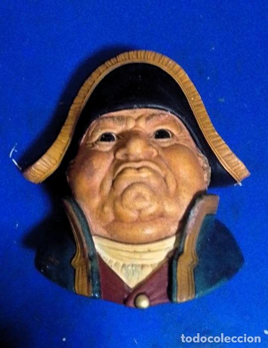 Arte: Mascara de pared de W.H. Bossons a&ntilde;os 60 &rdquo;Mister Bumble