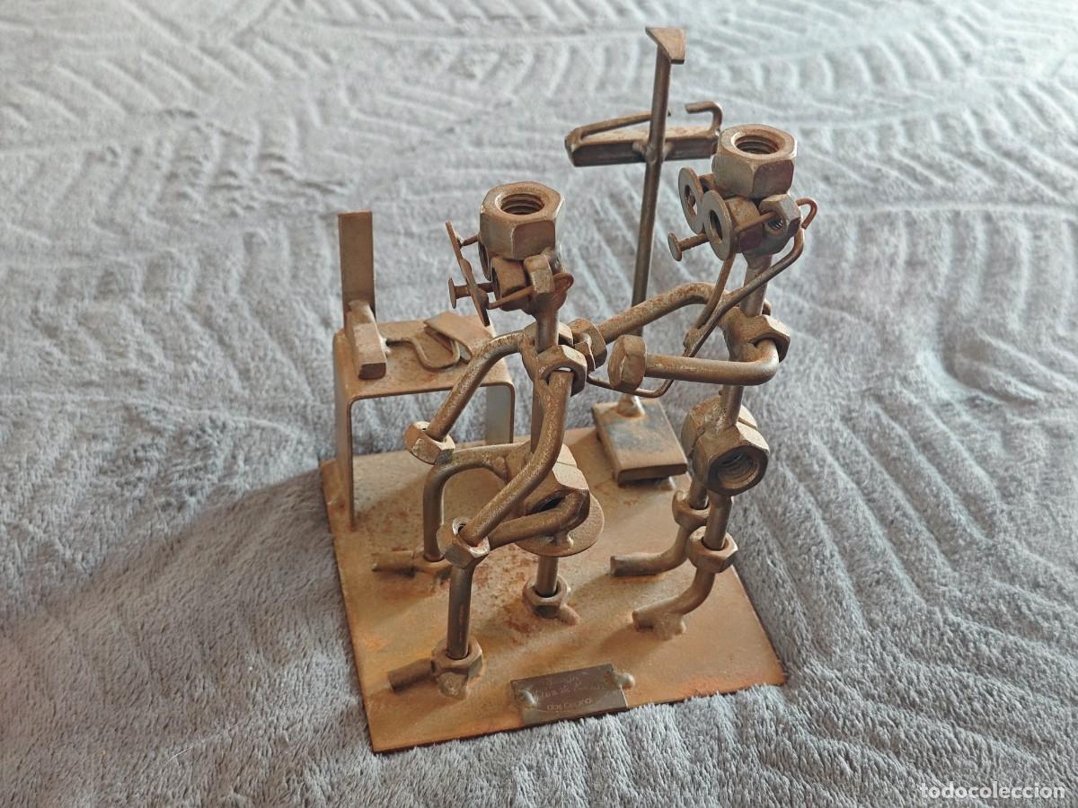 Arte: Escultura met&aacute;lica Hinz & Kunst &ndash; Doctor y paciente &ndash; Figura artesanal