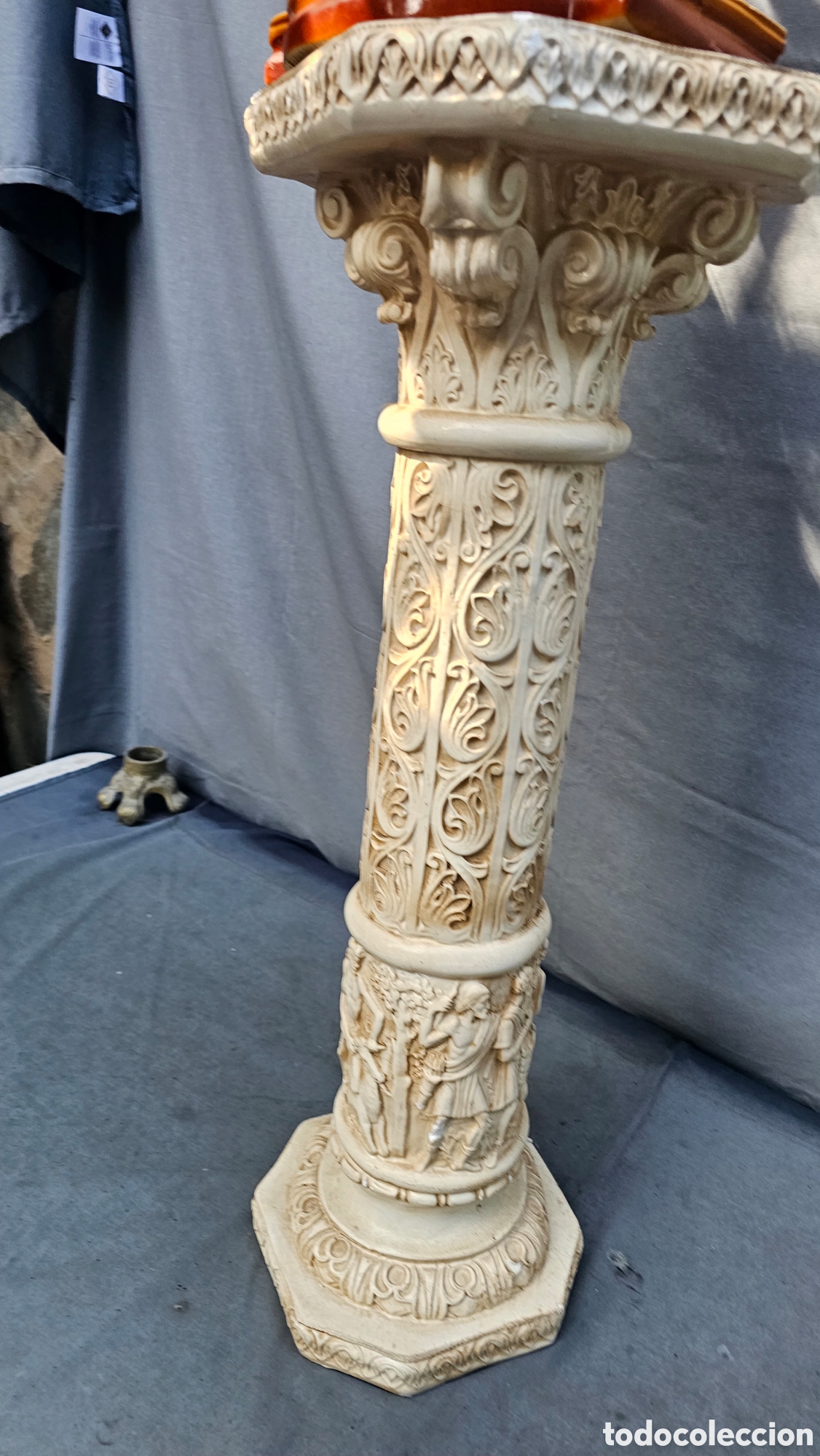 Arte: Columna con escultura - Foto 8