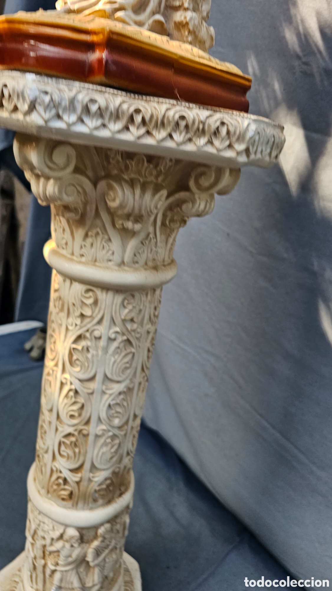 Arte: Columna con escultura - Foto 10