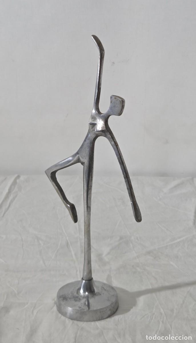 Arte: Figura de bailarina en aluminio - Foto 8