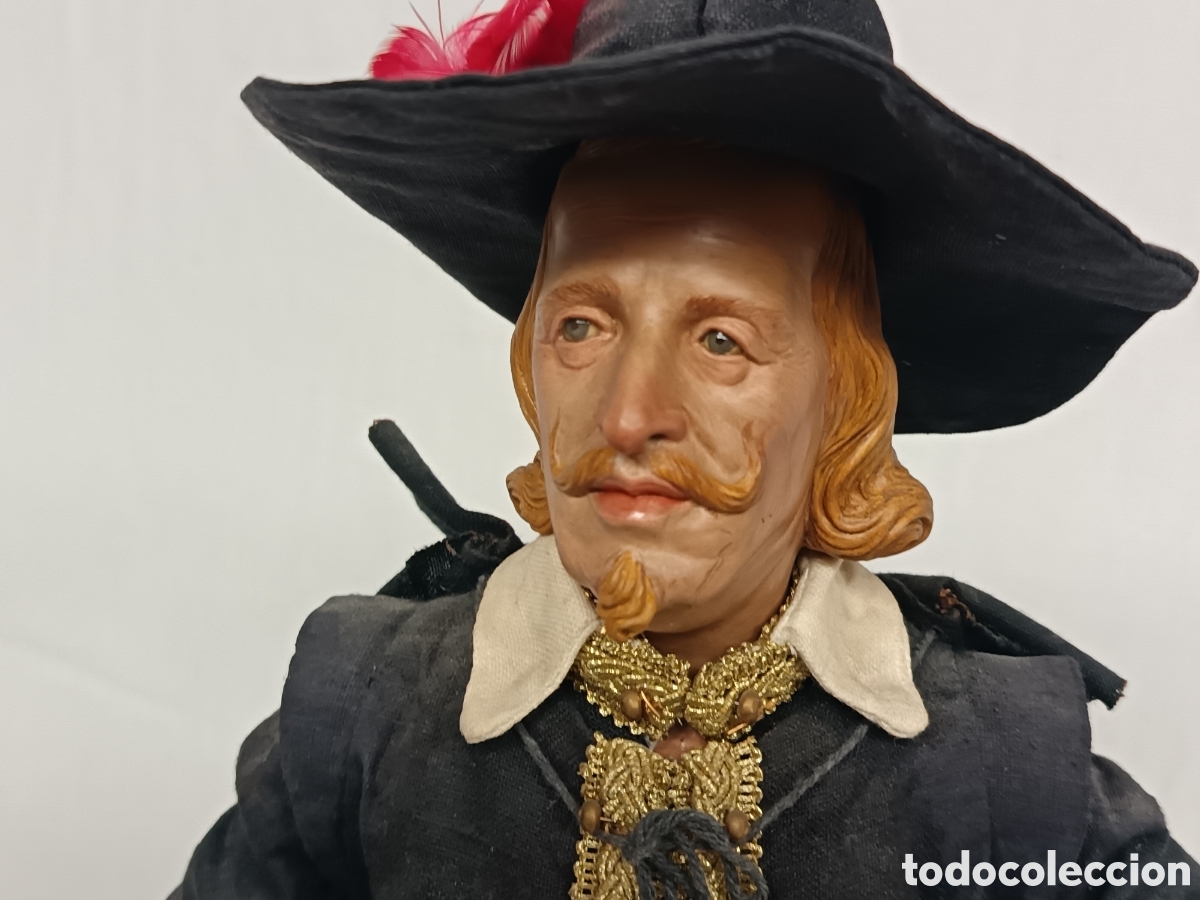 Arte: ESCULTURA REALISTA DE MOSQUETERO, HIDALGO, HECHA POR FRANCANO ESCULTOR MURCIANO