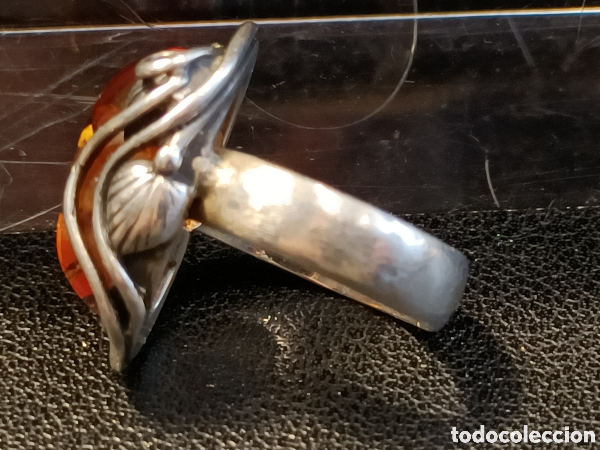 Artesan&iacute;a: Anillo de plata y ambar. - Foto 2