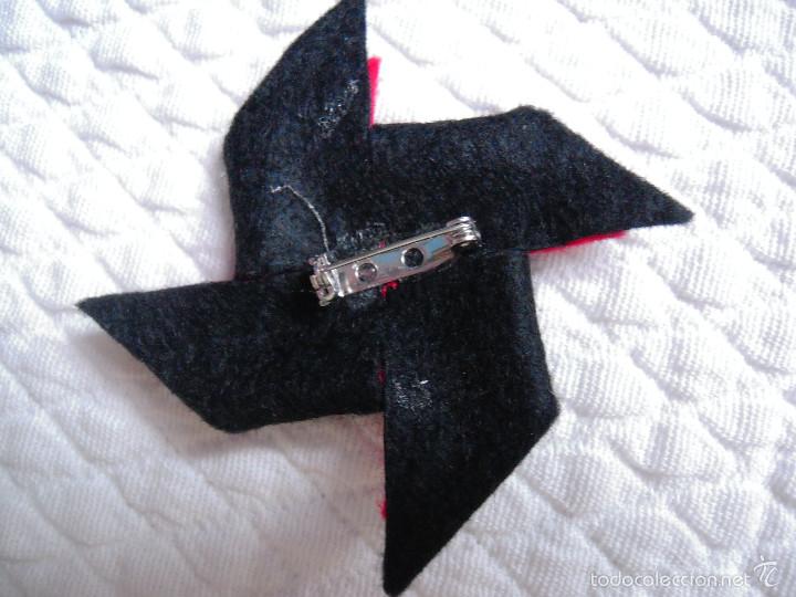 Artesan&iacute;a: Broche molinillo fieltro - Foto 2