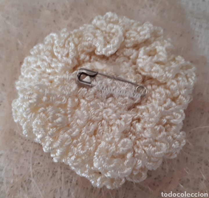 Artesan&iacute;a: Flor ganchillo broche - Foto 2