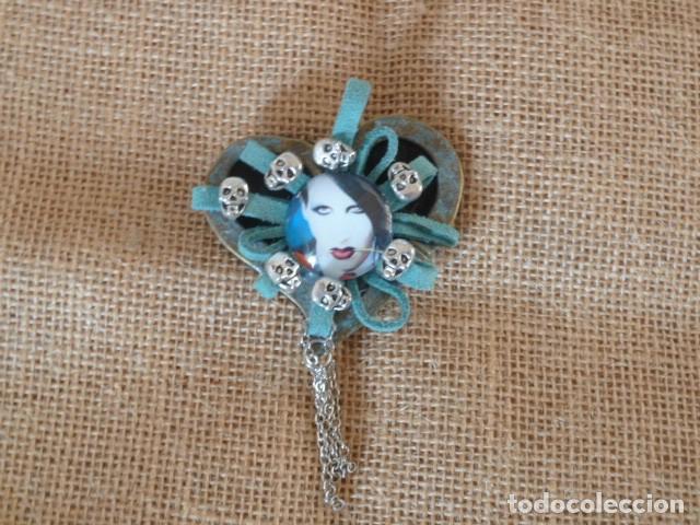 Artesan&iacute;a: Broche Marilin Manson - Foto 4
