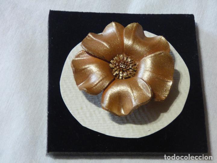Artesan&iacute;a: Broches. - Foto 1