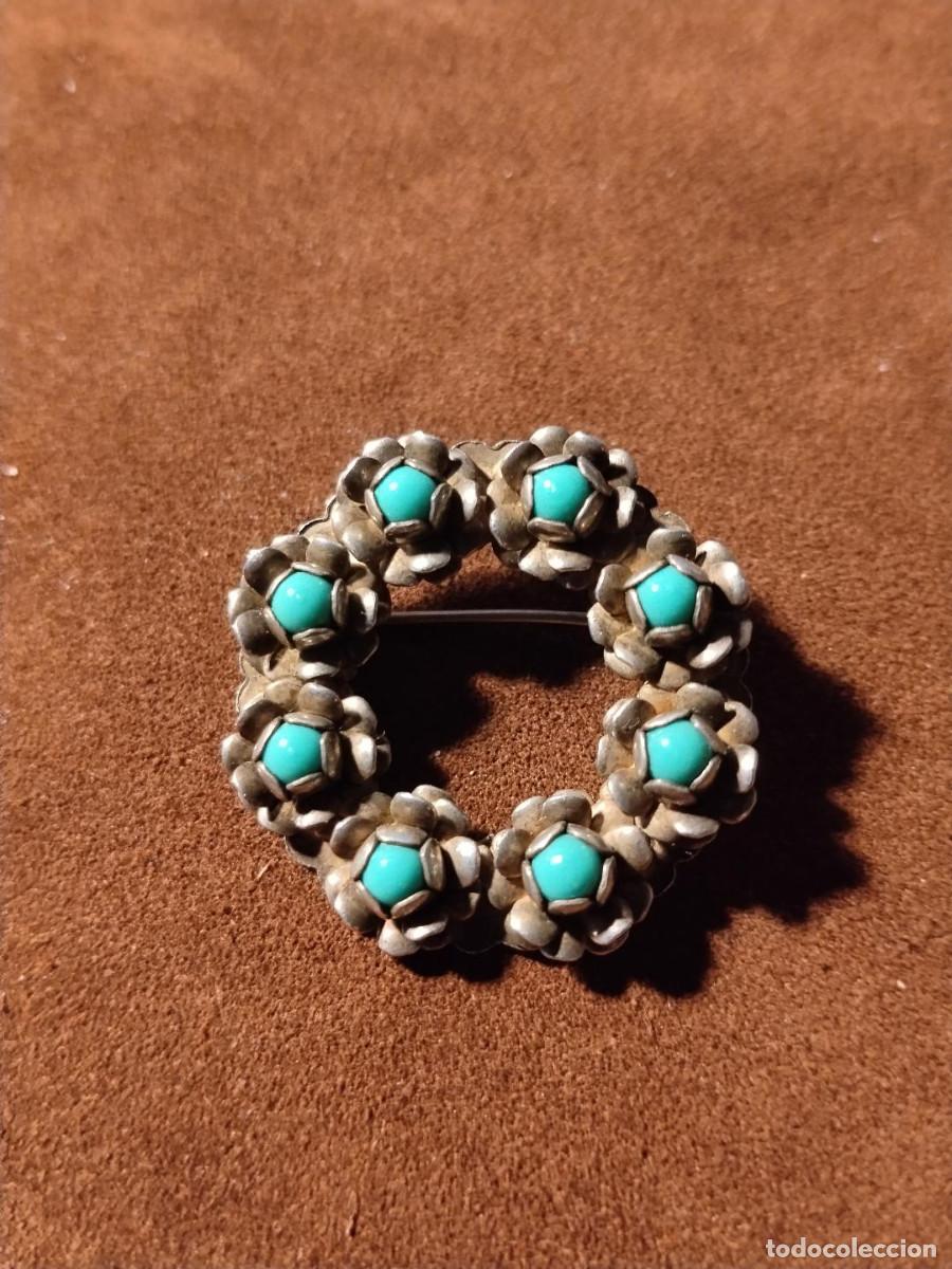 Artesanato e Manualidades: Broche vintage en alpaca con turquesas &ndash; dise&ntilde;o floral &ndash; artesan&iacute;a &eacute;tnica