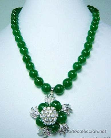 precioso collar de jade verde imperial y flor d - Compra venta en  todocoleccion