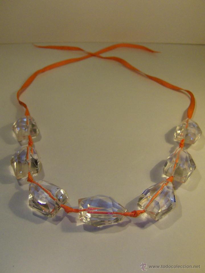 Artesan&iacute;a: COLLAR CON ADORNOS TRANSPARENTES - Foto 1