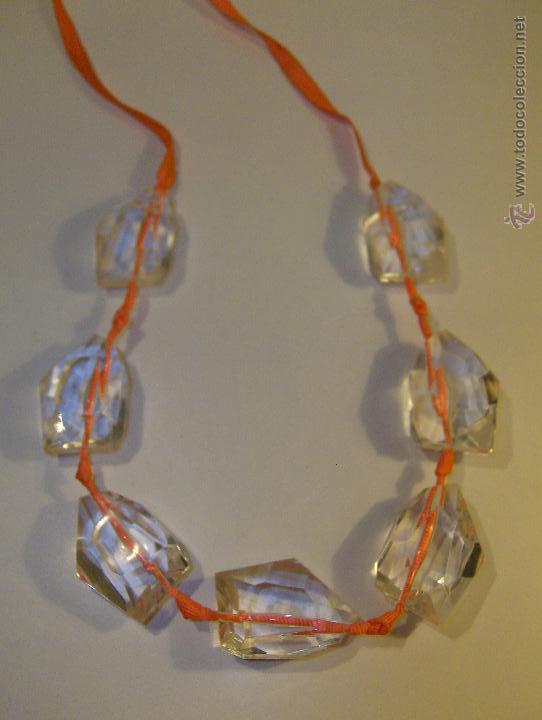 Artesan&iacute;a: COLLAR CON ADORNOS TRANSPARENTES - Foto 5
