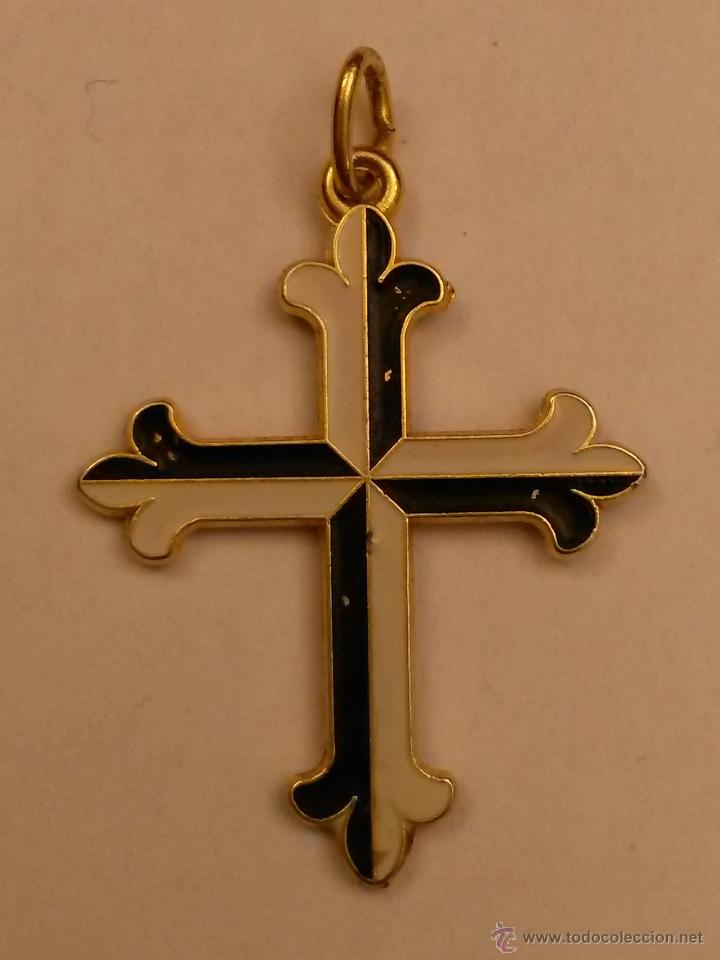 Artesan&iacute;a: Cruz de 3,3 x 2,8 cms - Foto 1