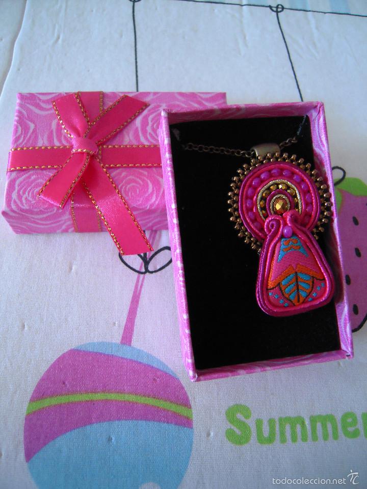 Artesan&iacute;a: Collar Virgen del Pilar - Foto 2