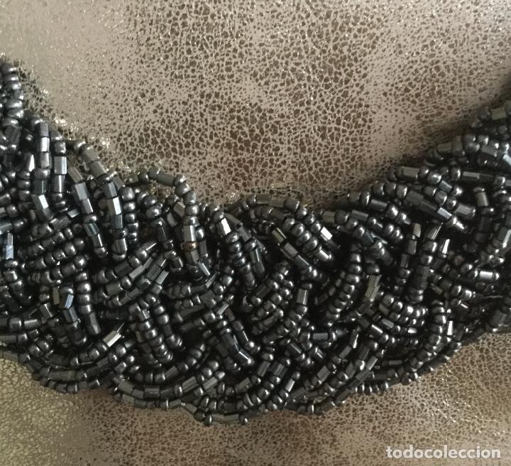 Artesan&iacute;a: COLLAR DE ABALORIOS GRIS PLATA DE INDIA - Foto 2
