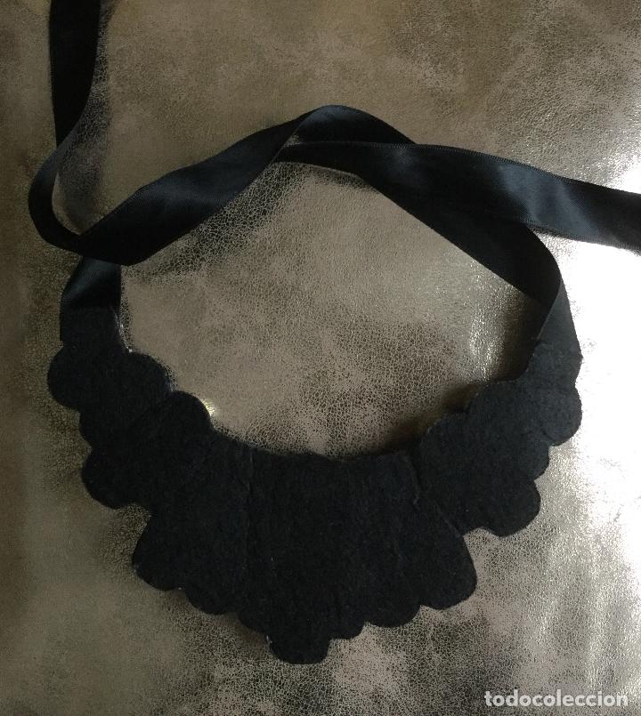 Artesan&iacute;a: COLLAR DE ABALORIOS SOBRE TELA - Foto 3