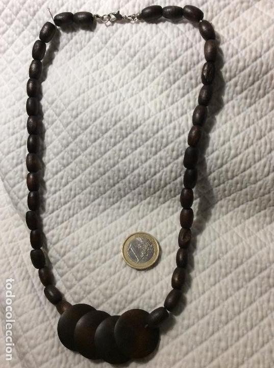 Artesan&iacute;a: Collar de madera africano - Foto 3