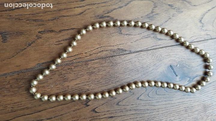 Artesan&iacute;a: collar de cuentas doradas - Foto 1
