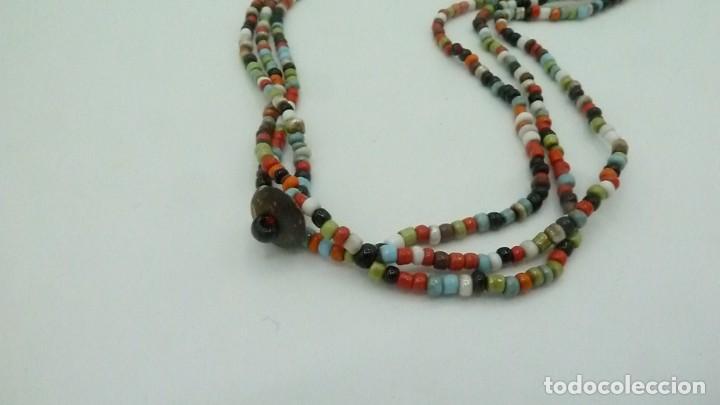 Artesan&iacute;a: Collar de madera y cuentas de colores - Foto 6