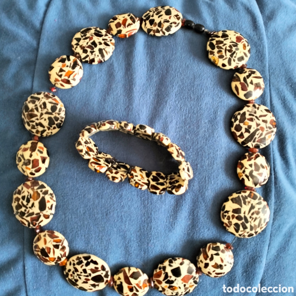 Artesan&iacute;a: Collar de &Aacute;mbar y resina - Foto 1