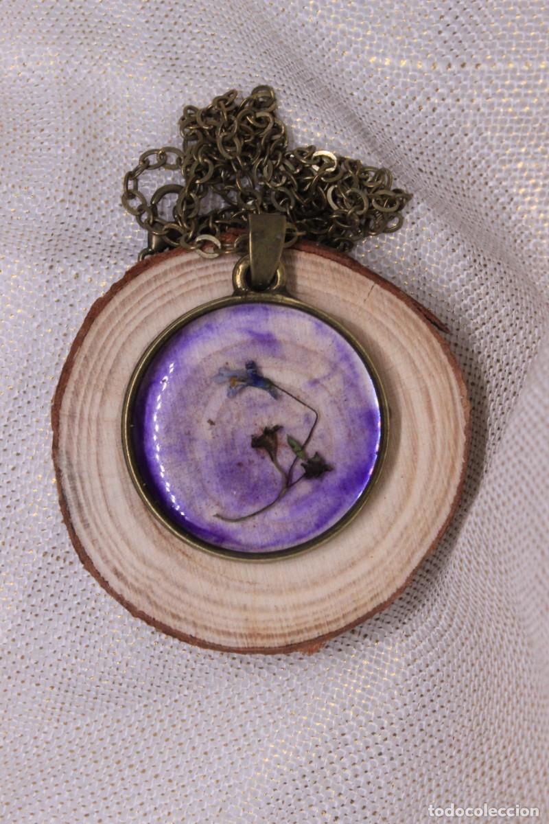 Artesan&iacute;a: Colgante de resina morada - Foto 2