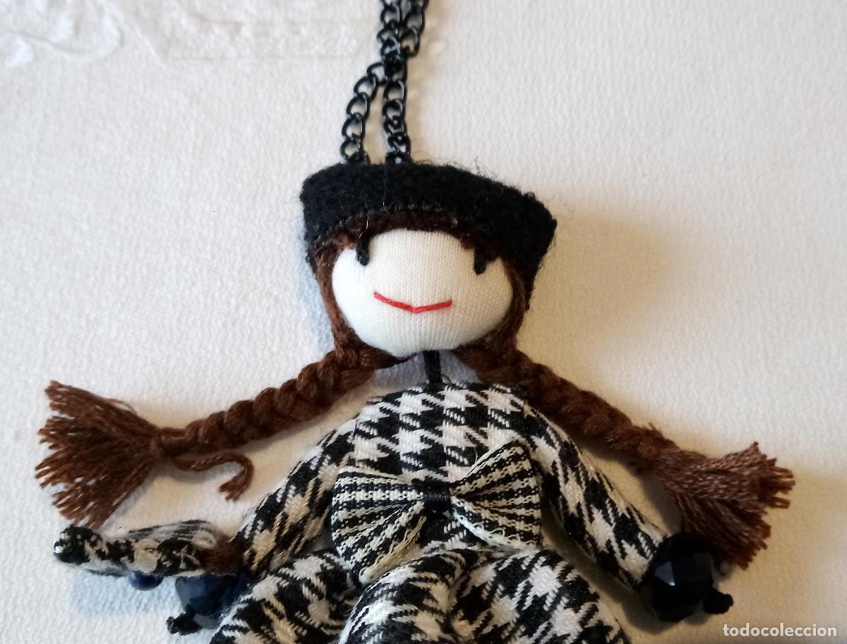 Artesan&iacute;a: Cadena con colgante de mu&ntilde;eca de trapo - Foto 6