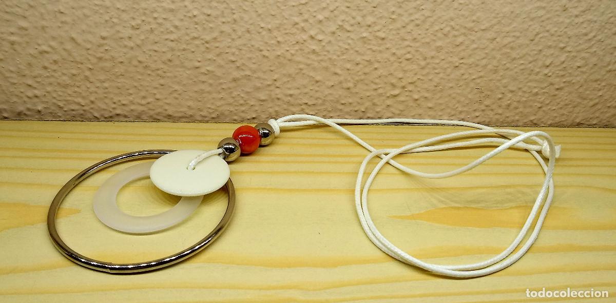 Artesan&iacute;a: Collar de cord&oacute;n con colgante - Foto 1