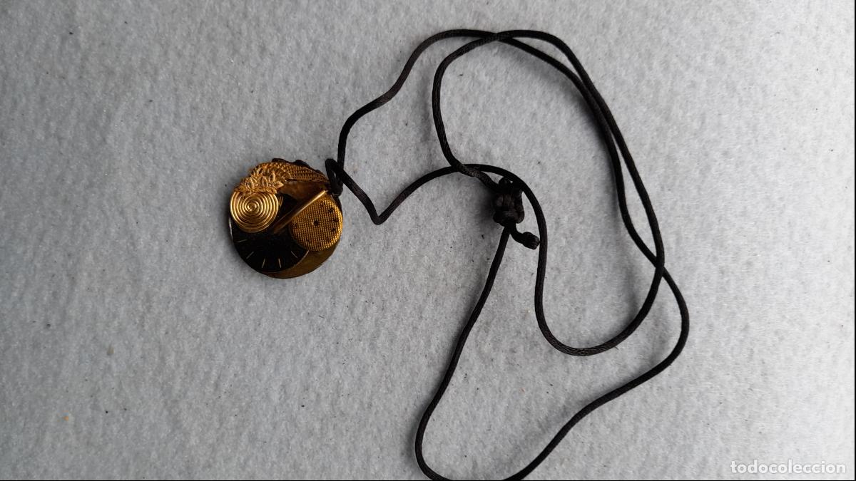 Artesan&iacute;a: Colgante de Esferas de Reloj. - Foto 2