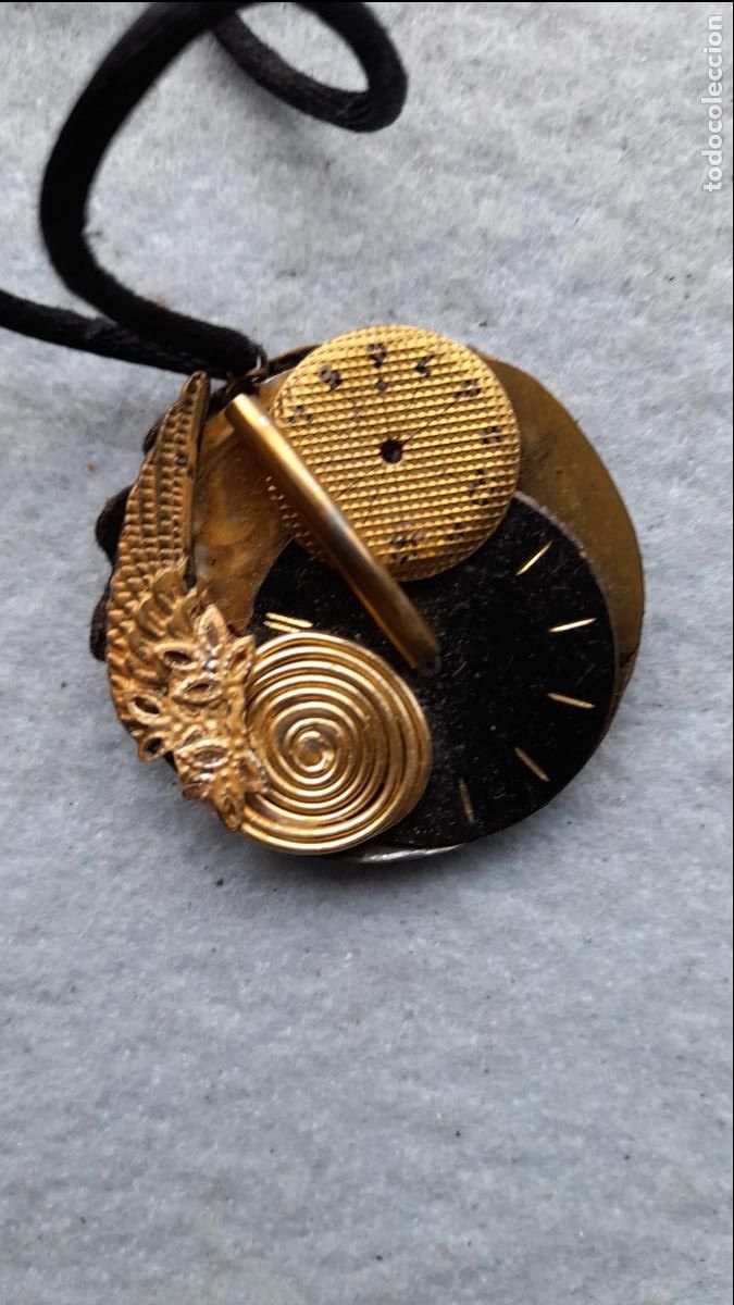 Artesan&iacute;a: Colgante de Esferas de Reloj. - Foto 1