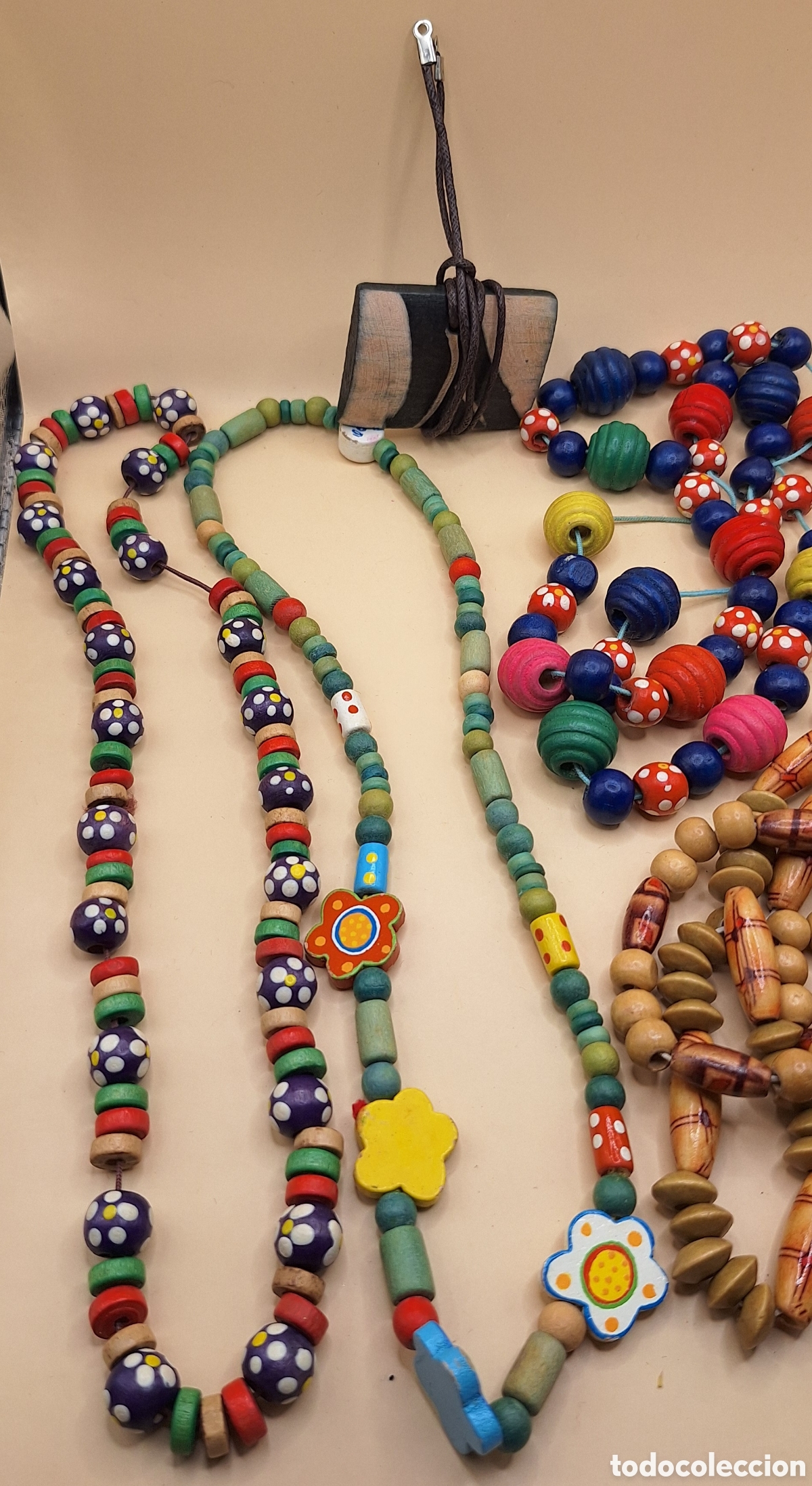 Artesan&iacute;a: Lote de Pulseras y Collares de Madera - Foto 22