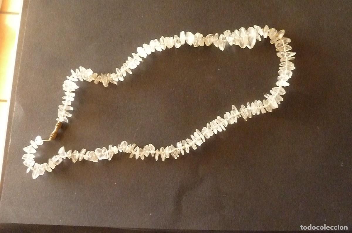 Artesan&iacute;a: Collar piedras blancas - Foto 1