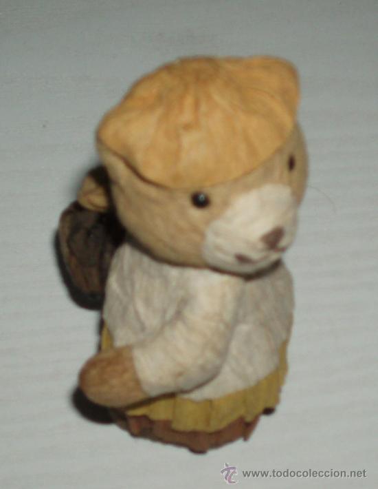 Artesan&iacute;a: osita con cestito de pape mache  8 cms. - Foto 1