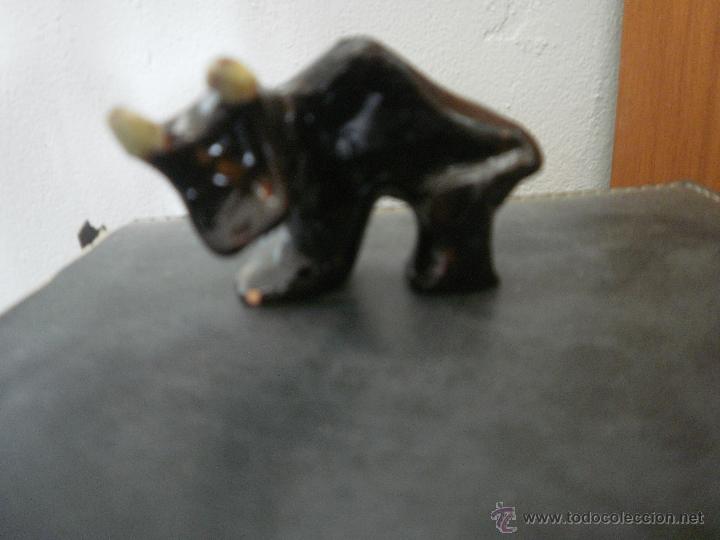 Artesan&iacute;a: Torito de cer&aacute;mica - Foto 1