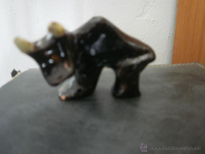 Artesan&iacute;a: Torito de cer&aacute;mica - Foto 3